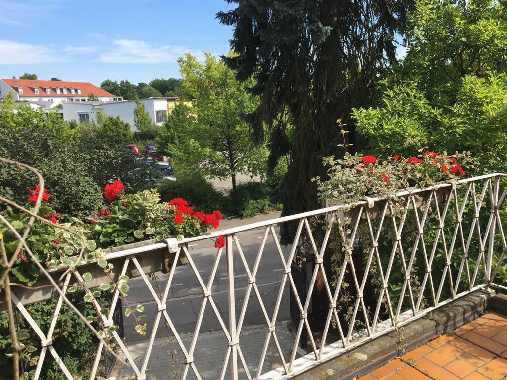שטראובינג Hotel B&B Bredl In Der Villa Ballestrem מראה חיצוני תמונה
